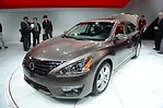 中型轎車競爭激烈 日產Altima著重中期改型