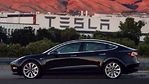 特斯拉Model3電動車現身加州公路 僅售3.5萬美元