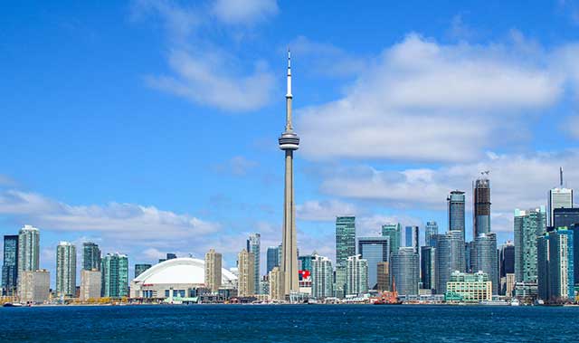 shutterstock_587549777_Re.jpg