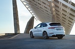 新款保時捷Cayenne plug-in hybrid將於2019年第三季度在加拿大上市，起售價格92,950元。汽油版的Cayenne將於今年夏季上市，起售價格76,750元。(Porsche)