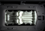 自2002年首次批量生產安全氣囊以來，現代．起亞汽車旗下摩比斯公司已經陸續推出了第4代高級安全氣囊和乘客安全氣囊等技術，在安全氣囊領域積累了豐厚的技術經驗。(Kia)