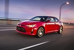 年輕的裝扮 2014豐田 Scion tC 