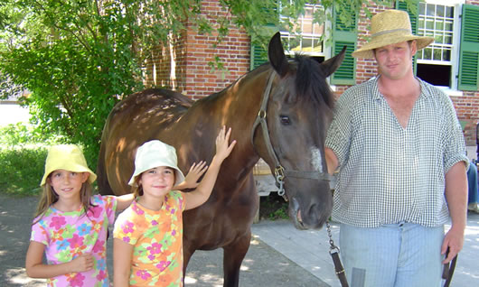 GirlsandHorse&teamster_530.jpg
