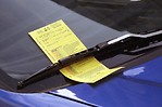 開停車罰單的人會在咪表前守著嗎？ 