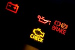 【精彩網文】Check Engine Light燈亮 故障原因盤點