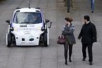 滑鐵盧大學將測試一輛綽號爲Autonomoose的林肯MKZ混合動力轎車（Lincoln MKZ hybrid sedan）。(Getty images)