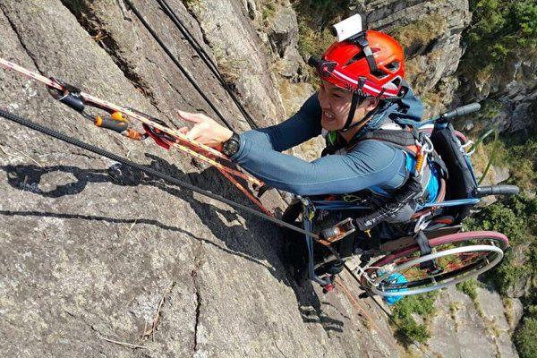 climbing-600x400
