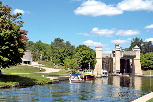 Peterborough--lift--lockk.jpg