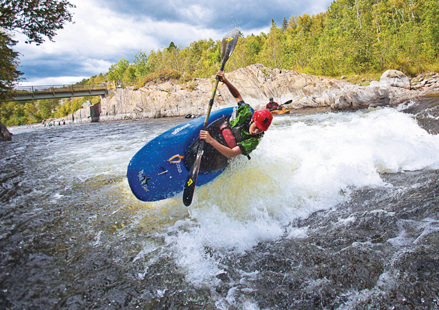 ONT_SUDBURY_KAYAK_Goh-Iromoto-8SV.jpg