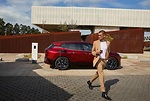 BMW在電能領域展現了長時間以來所累積的的深厚科技底蘊，為BMW iX與i4採用全新第五代eDrive科技，將電動馬達(BMW)